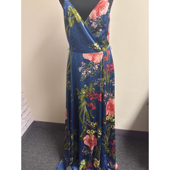 Lulu's Blue Floral Faux Wrap Formal Satin-like Prom Maxi Dress, Low Back SZ MED - Picture 2 of 5